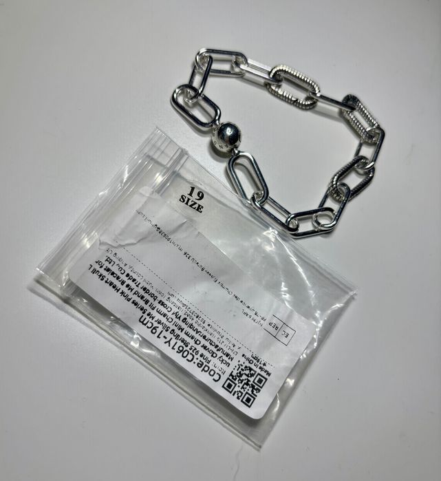 Bransoletka srebrna na charms