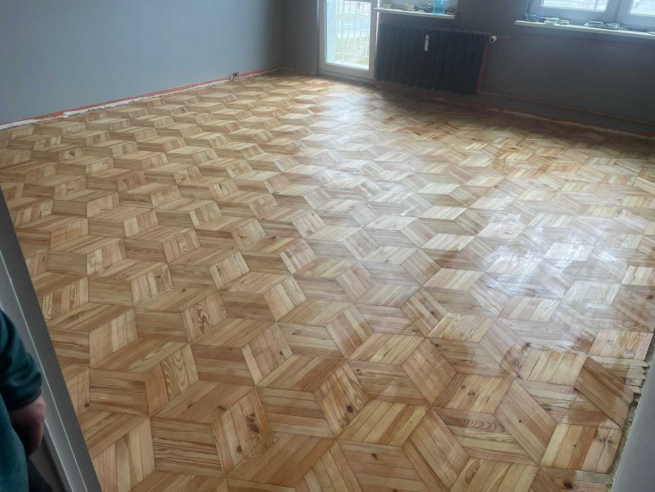 Cyklinowanie, renowacja i układanie  podłóg drewnianych, parkietów