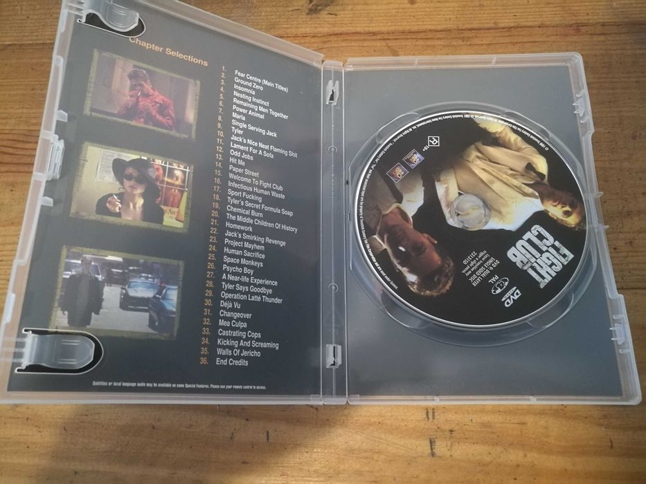 Fight Club 	filme DVD (legendagem em Português)