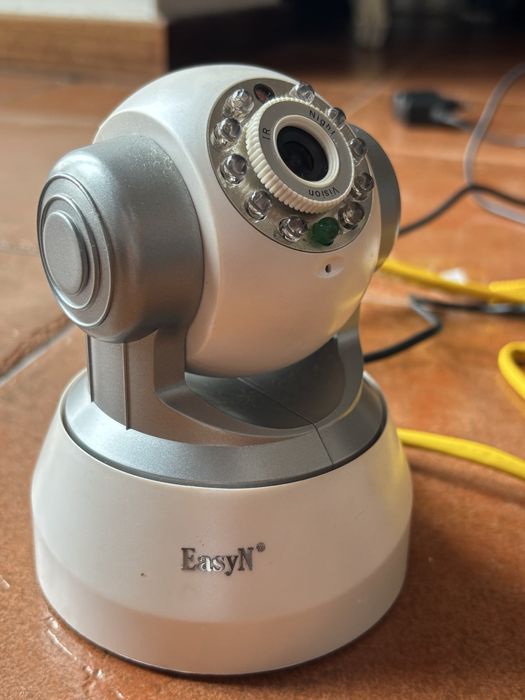 Camera vigilância wifi com visão noturna