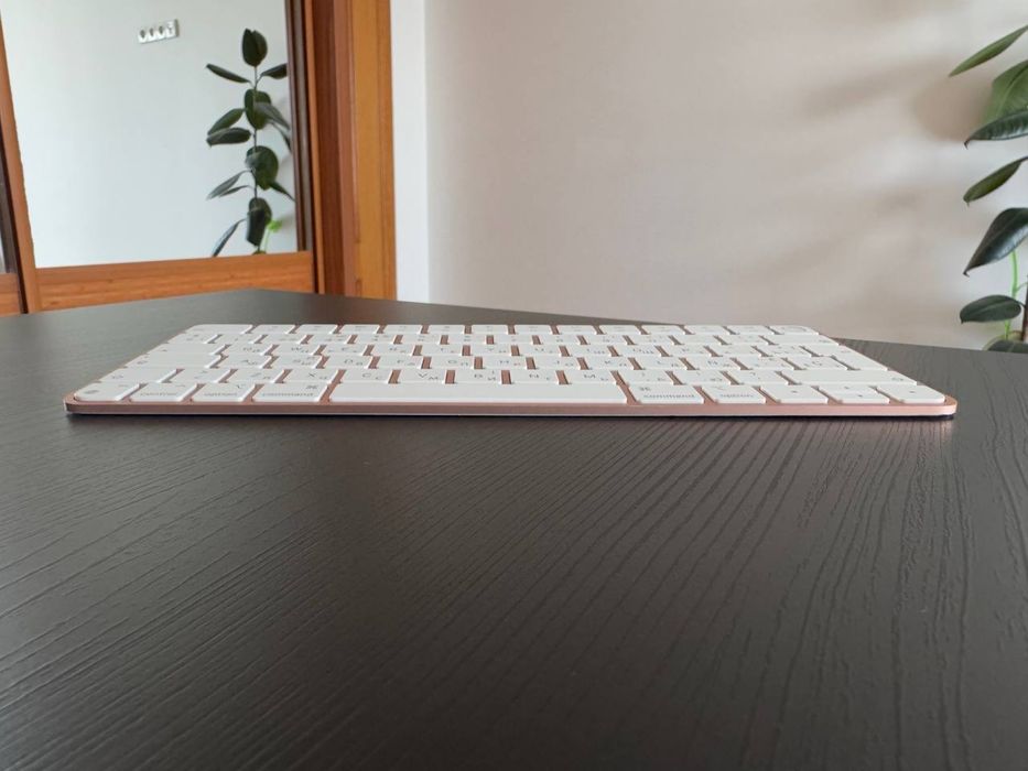 668-Apple Magic Keyboard TouchID