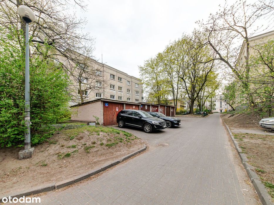 Garaż wolnostojący, murowany, ok. 16,00 m², doskonała lokalizacja