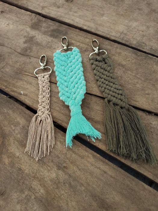 Porta-chaves em MACRAMÉ
