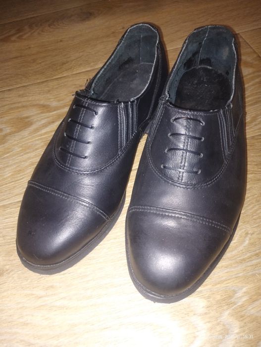 Туфлі чоловічі кожані