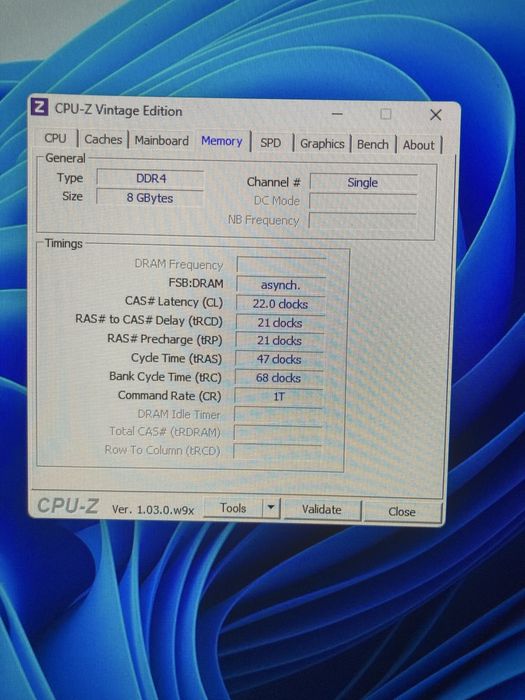 Torre e monitor gaming