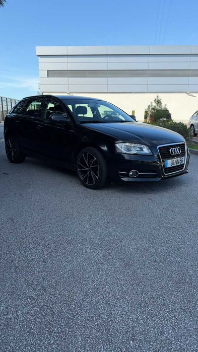 Audi A3 sportback 1.6 tdi attraction 2013