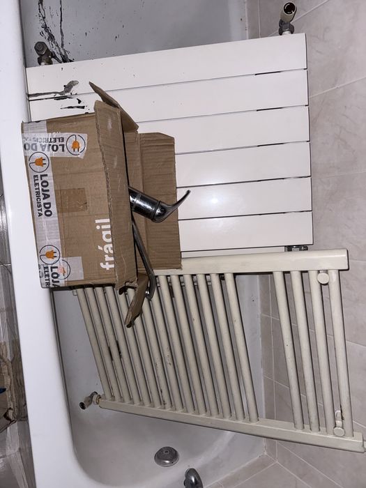 3 radiadores e 1 toalheiro radiador