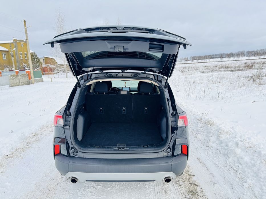 Ford Kuga AWD Titanium 2021р.в.