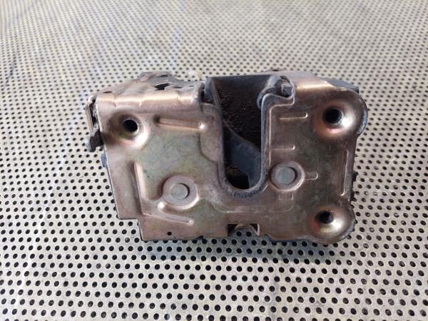 Fechadura / fecho porta trás esquerdo RENAULT Clio I (B/C57_, 5/357_)