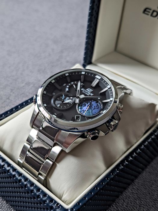 Casio Edifice EQB-600