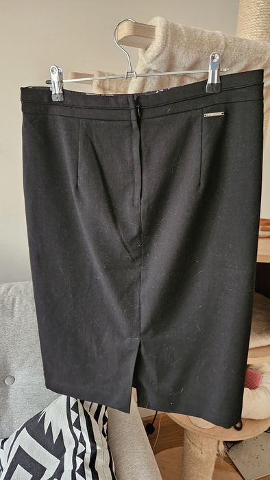 Czarna elegancka spódniczka klasyczna 40 Orsay business look