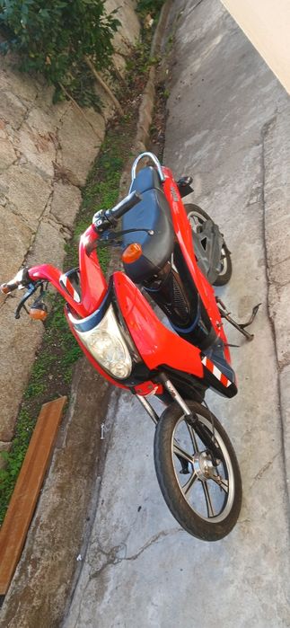 Moto eletrica com documentos