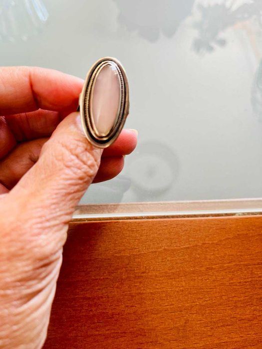 Anel em Prata e Quartzo