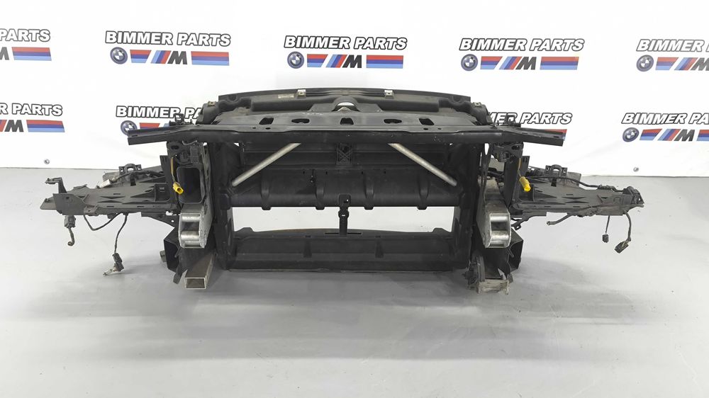 Frente Chapa/fibra com radiadores BMW Serie 5 (F10/F11)