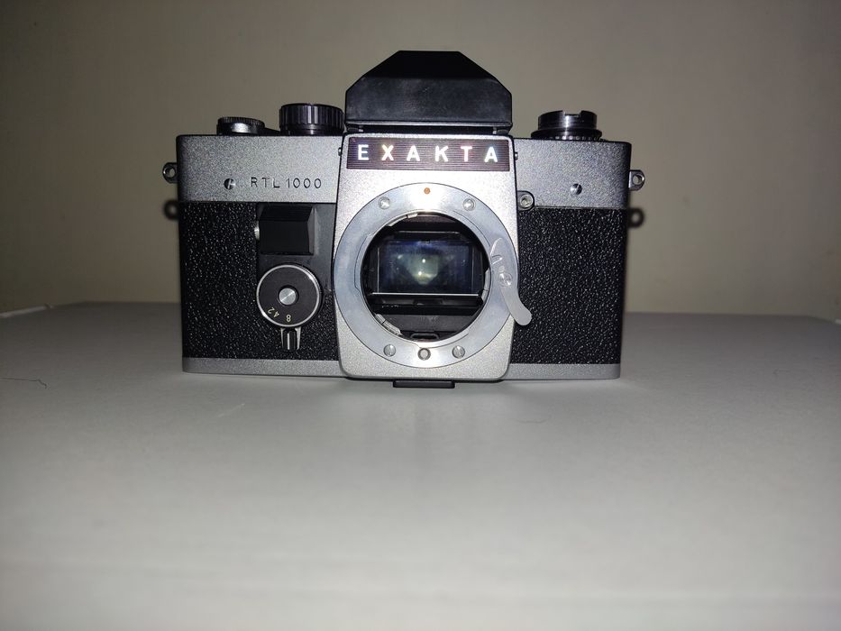 Exakta RTL1000 (адекватный торг уместен)