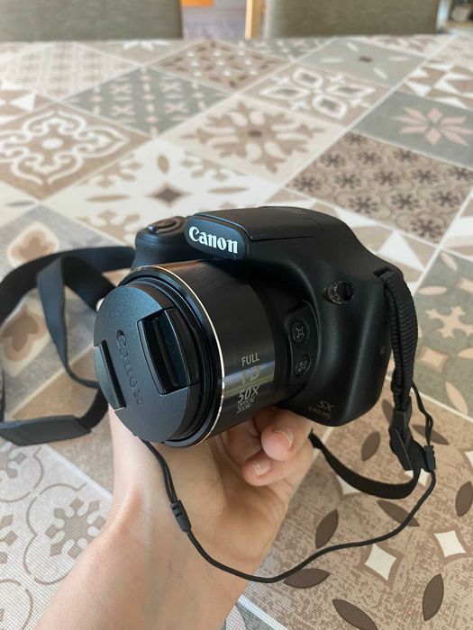 Canon SX540 HS 50x Zoom (tipo telescópio) + 64GB + 2 baterias – impecável