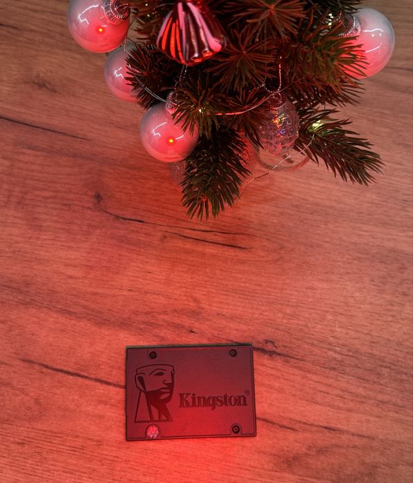 Ідеальний Ssd диск 1 tb ( 960 gb ) Kingston sata
