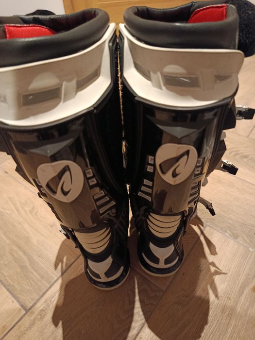 Buty motocyklowe Forma Predator rozmiar  49