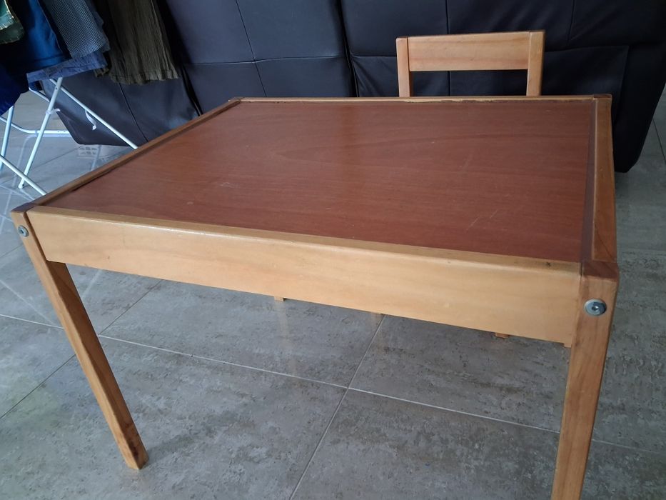Mesa  cadeira para criança