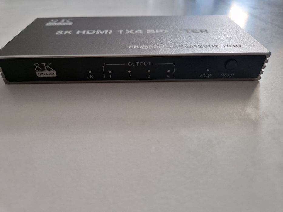 Rozdzielacz sygnału  8K HDMI 1X4 SPLITTER