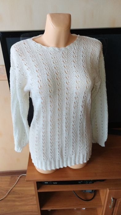 Sweter r. L  (50)
