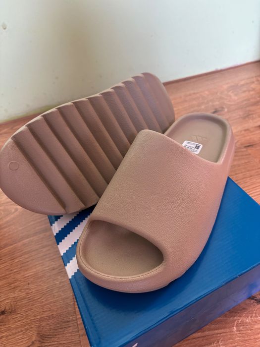 Yeazy slide rozm 43