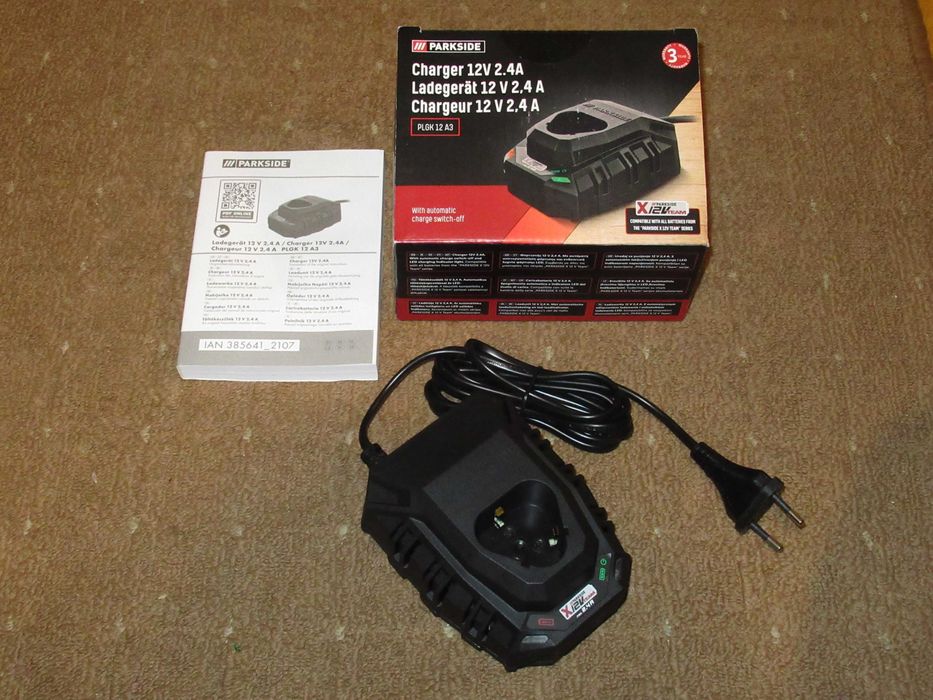 Зарядка зарядний пристрій Parkside PLGK 12 A3 12 Вольт 2,4 А