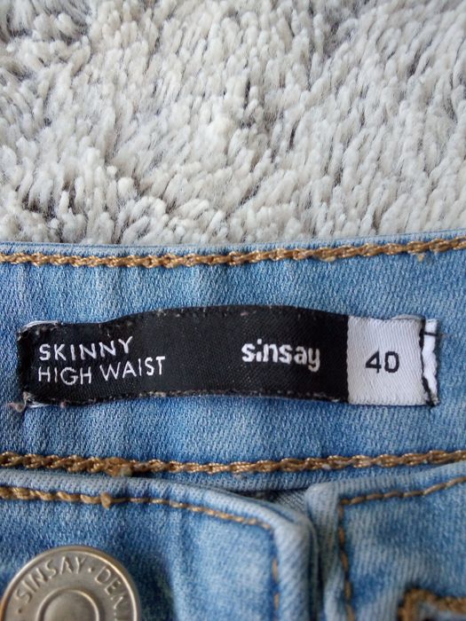 Spodnie jeans damskie SINSAY, roz. "M" (40)