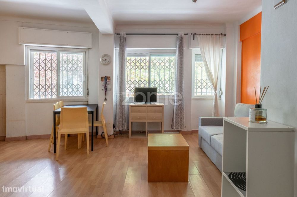Arrenda-se apartamento T0