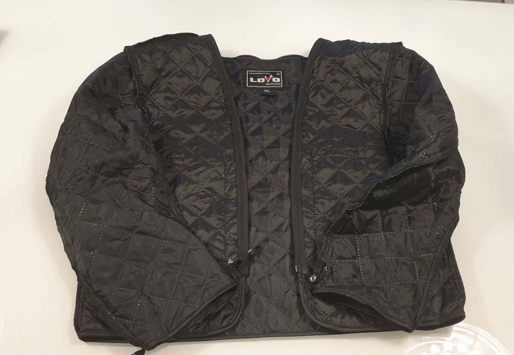 Casaco de Mota Lovo com protecção senhora