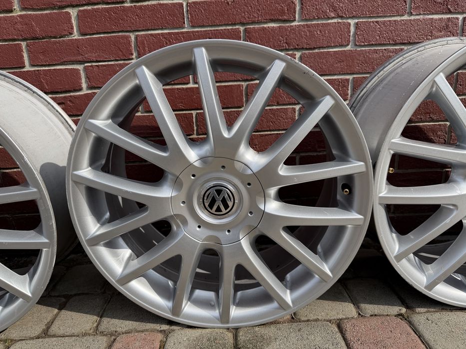 Оригінальні диски VW 7Jx17H2 ET54 Golf V GT, GTI, R-line