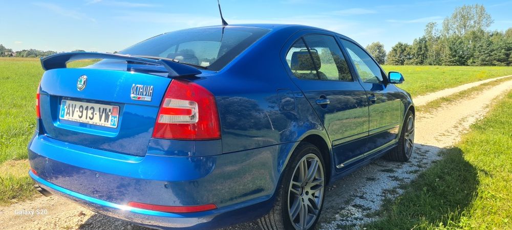 Skoda octavia 2.0 tfsi vrs 200 koni klimatronik fotele grzane