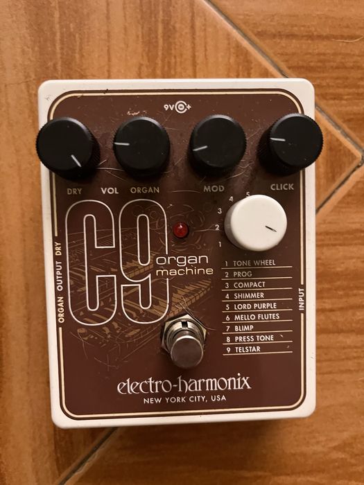 Pedal Eletroharmonix C9 Organ Machine