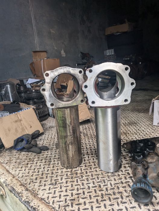 МтЗ 82 рукав чулок  ГІЛЬЗА СТАКАН ВАЛ МТЗ 82 Передній мост МТЗ Міст