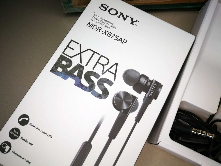 SONY MDR-XB75AP " Originais ", importação do Japão. ( New Old Stock )!
