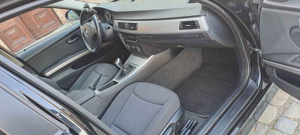 Sprzedam e91 2.0d 143km.