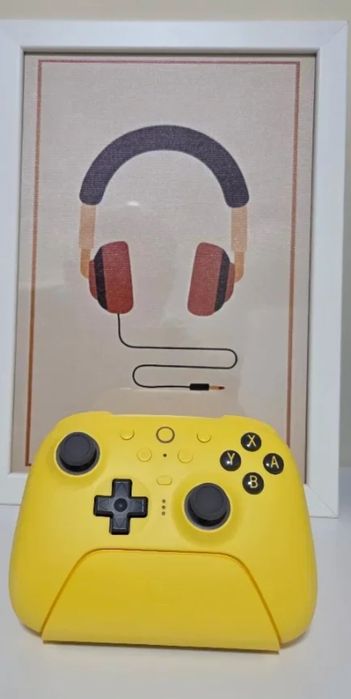 Comando 8BitDo Ultimate 2 Bluetooth em amarelo,