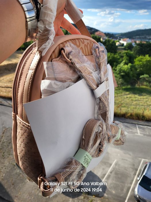 Mochila Anekke Nova Com Etiqueta