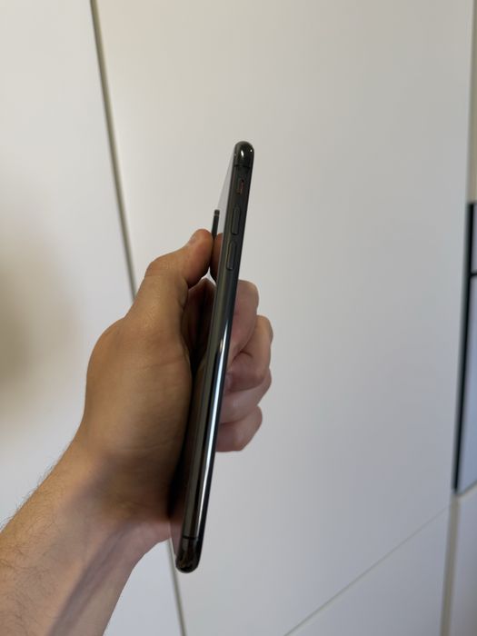 Продам свой iPhone Xs Max 256 идеал на 2 симки