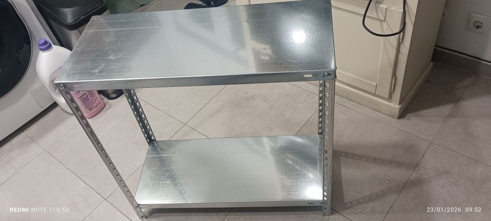 Vendo 2 unidades estante de alumínio, Nova
