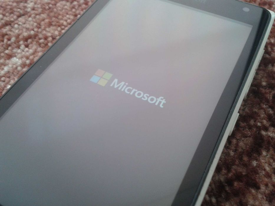 Microsoft Lumia 435