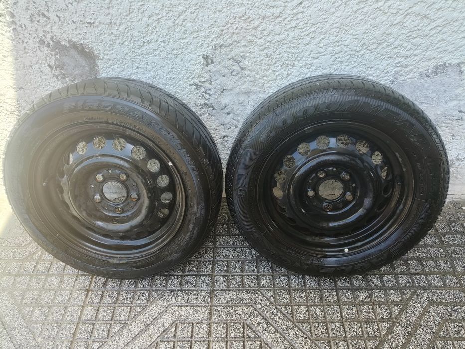 Jantes e pneus Mercedes .