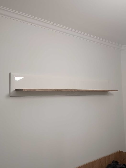 Sprzedam półki scienne