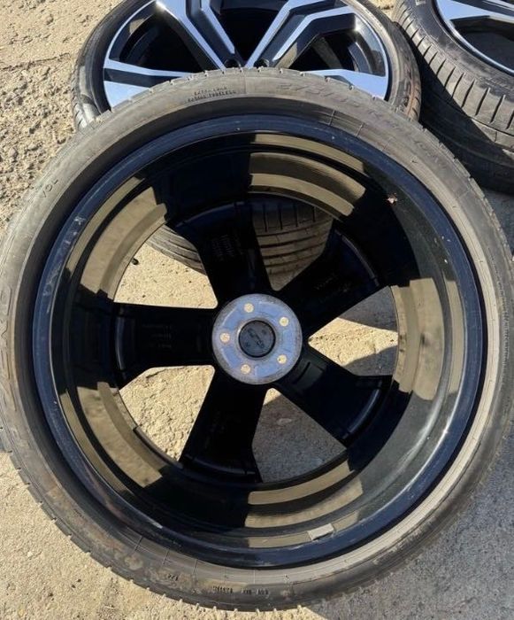 Koła felgi Volvo XC90 Pirelli p zero