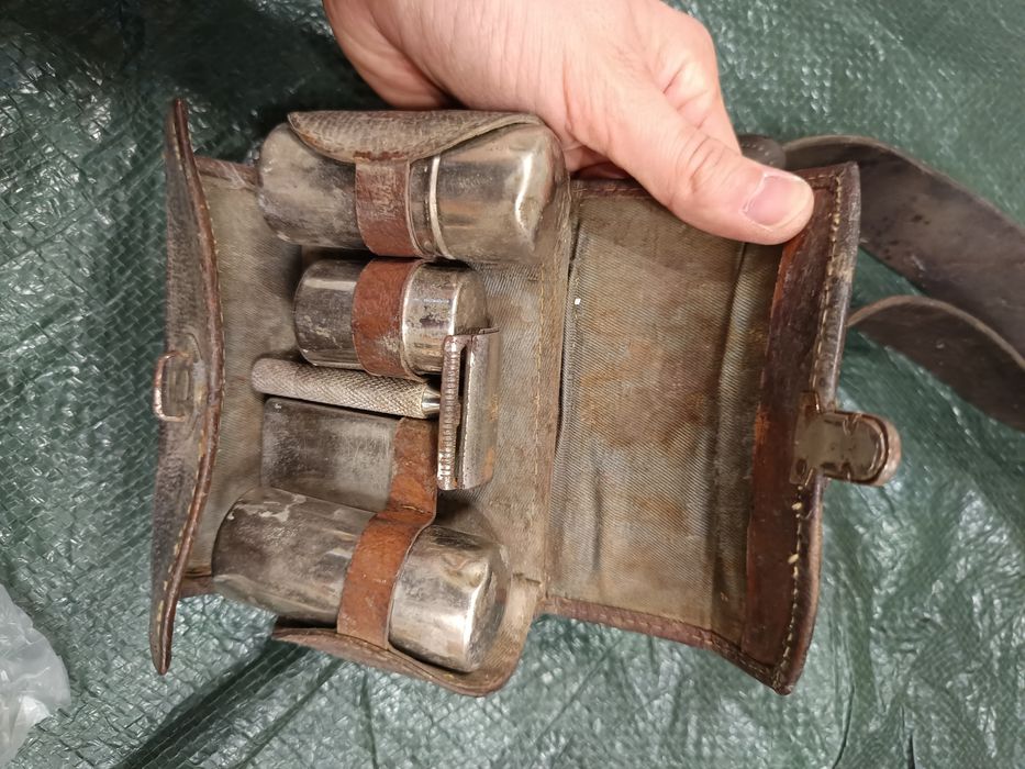 Przedwojenna Podróżna kosmetyczka kompletna