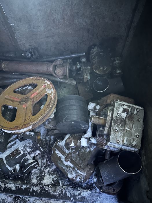 Кругляки до токарного станка ,деталі до тракторів