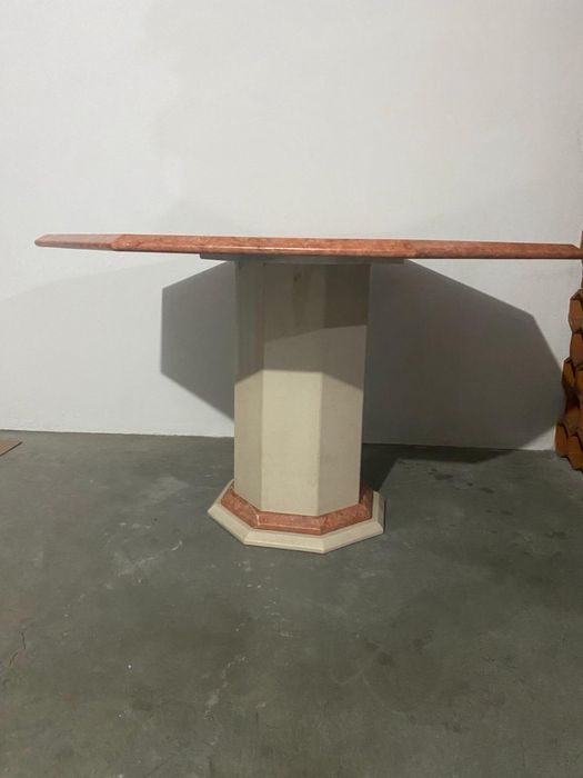 Mesa de sala de jantar