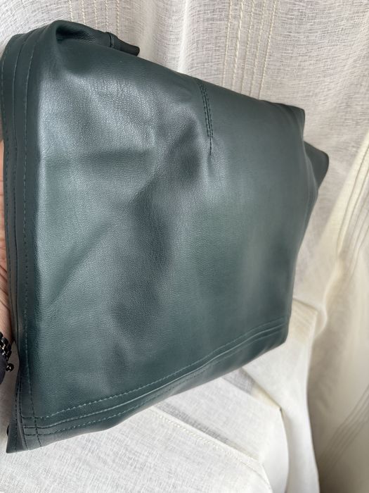 Спідниця з екошкіри