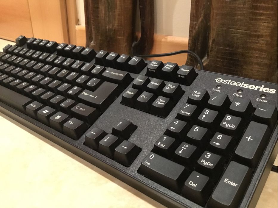 Teclado Gaming Steelseries 6GV2 usado mas em bom estado geral