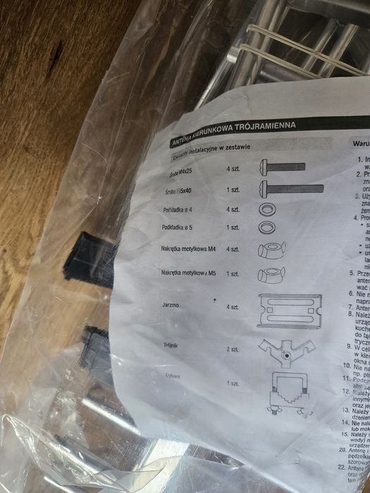 Antena kierunkowa trójramienna ELCON-A.S. E1000S